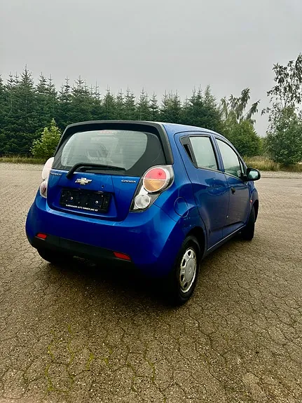 Chevrolet Spark 2010 photo 3