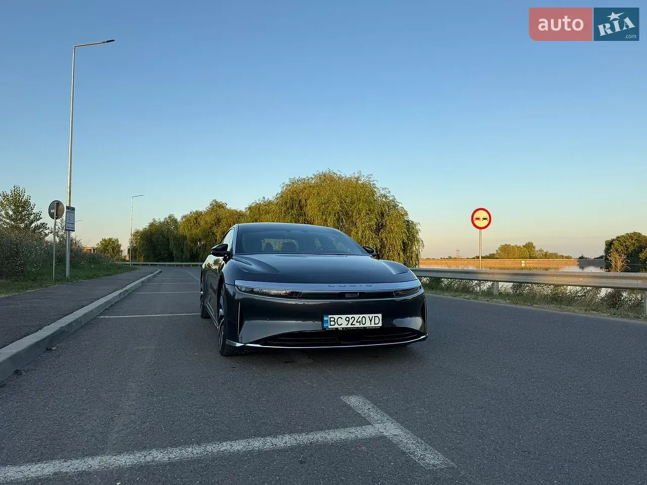 Lucid Air 2022 photo 4