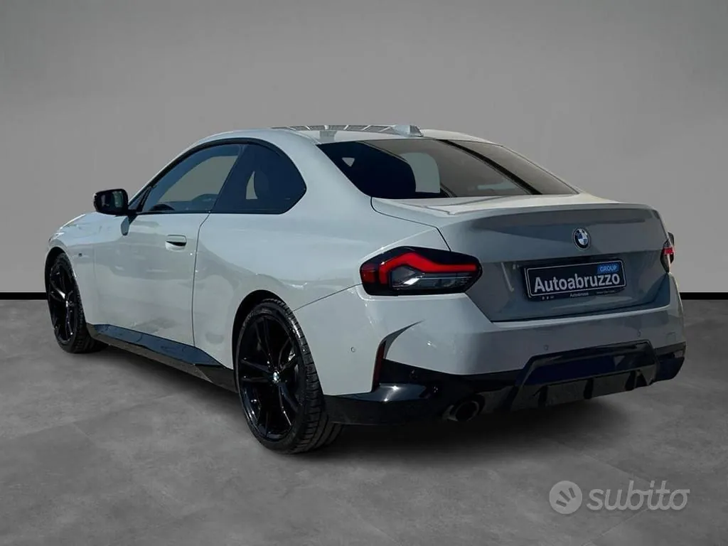 BMW 2 Series 2024 photo 3