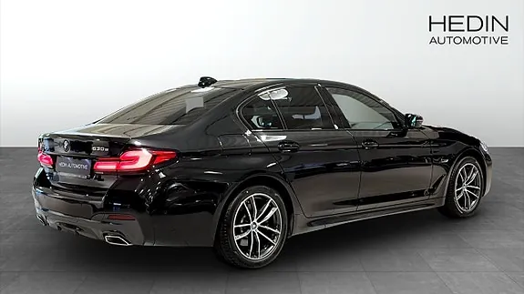 BMW 530E