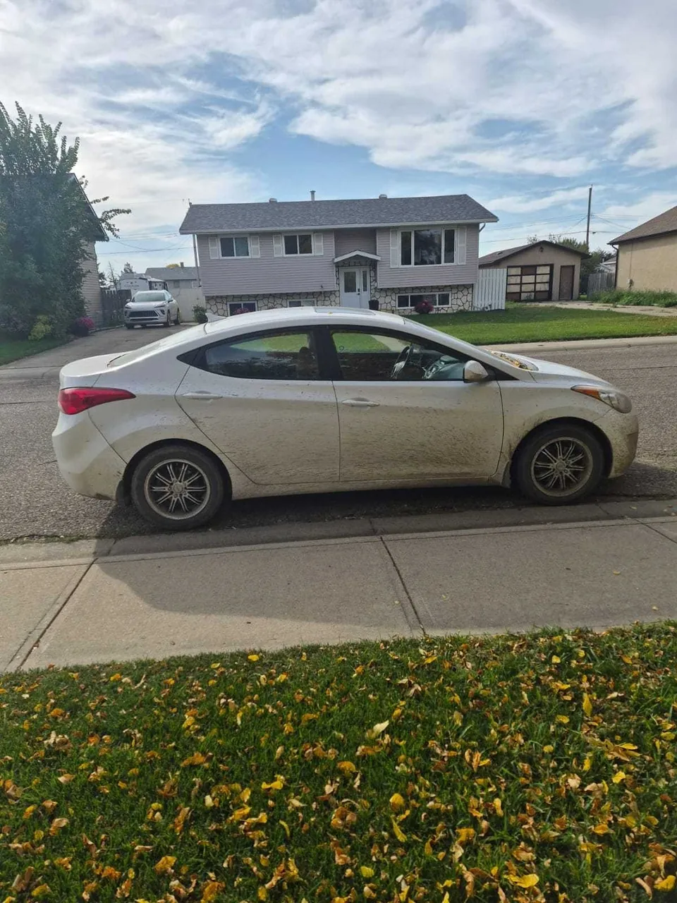 Hyundai Elantra 2011 photo 3