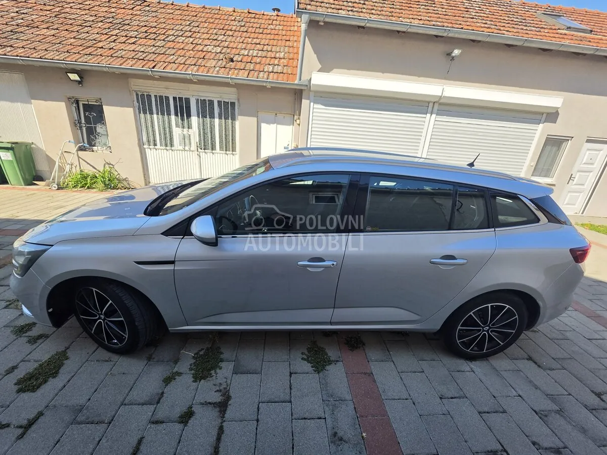Renault Megane 2017 photo 2
