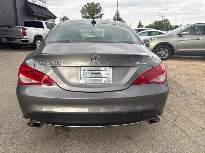 Mercedes-Benz Cla 2015 photo 4