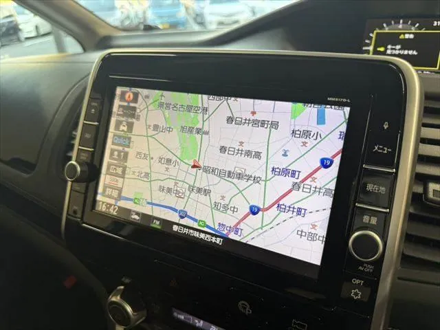 Nissan Serenade 2018 photo 4