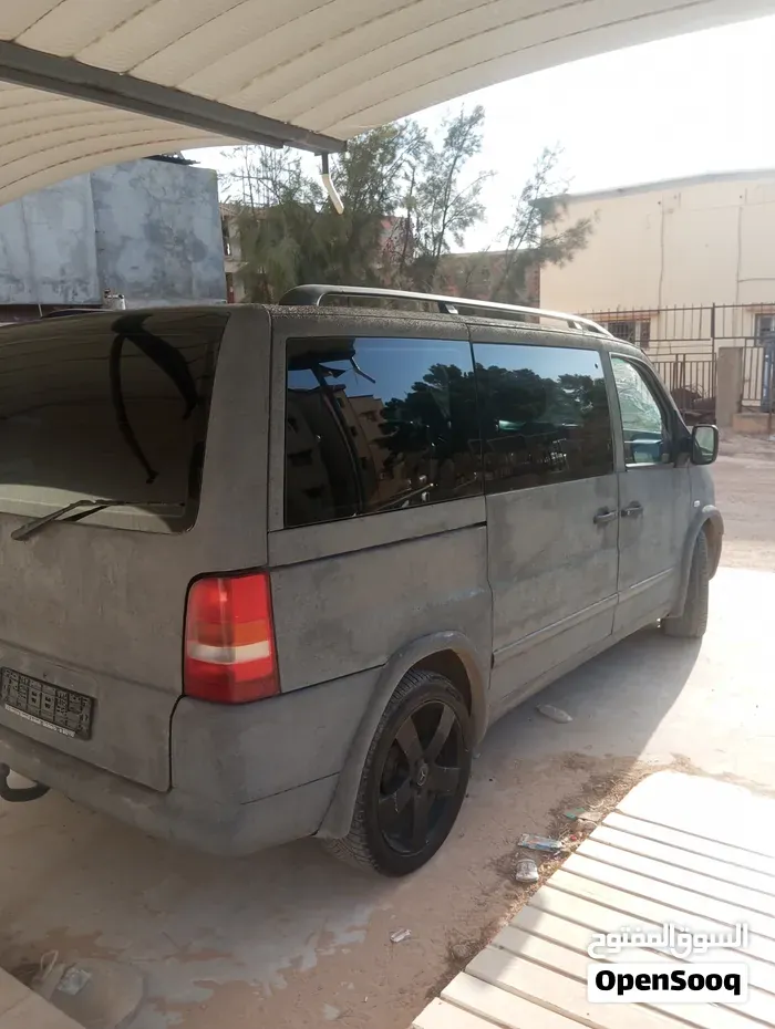 Mercedes-Benz V-Class 1999 photo 3
