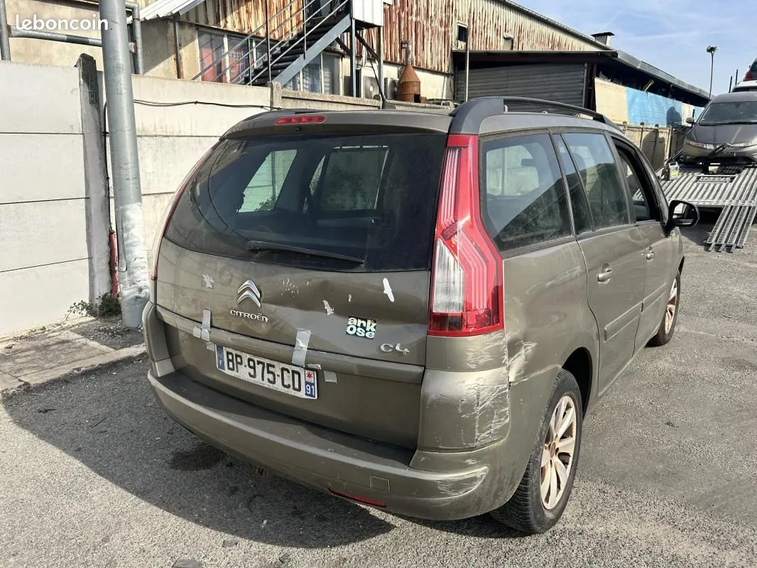 Citroen C4 Picasso 2011 photo 4