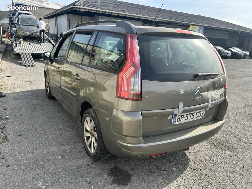Citroen C4 Picasso 2011 photo 3