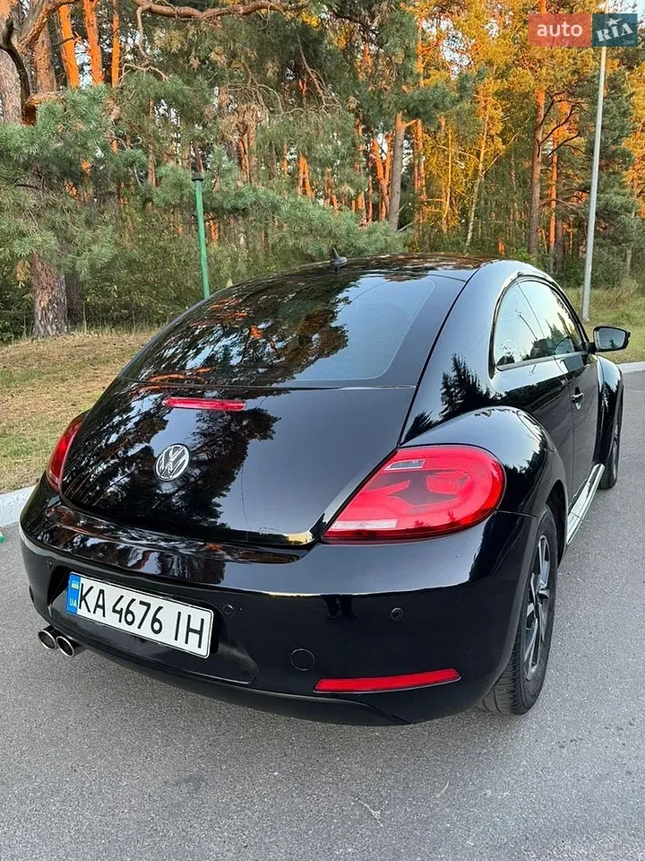 Volkswagen Beetle 2012 photo 4
