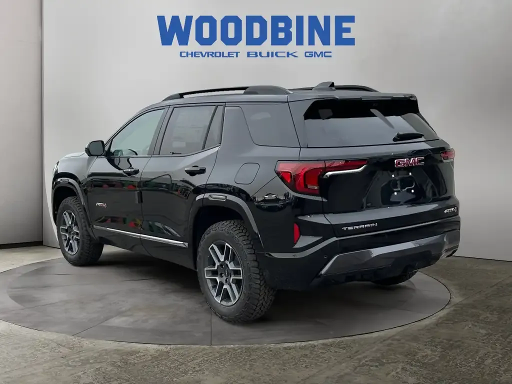 GMC Terrain 2027 photo 3