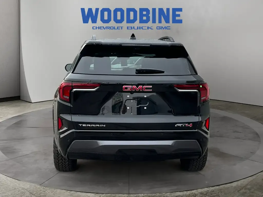 GMC Terrain 2027 photo 4