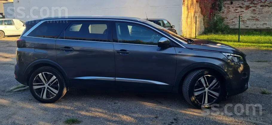 Peugeot 5008 2018 photo 5