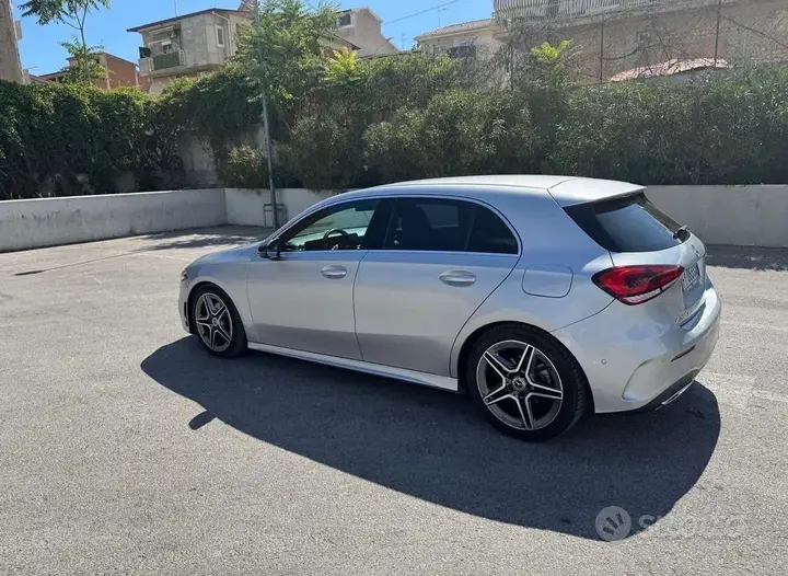 Mercedes-Benz A200D 2020 photo 3
