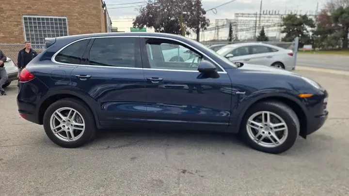 Porsche Cayenne 2014 photo 5