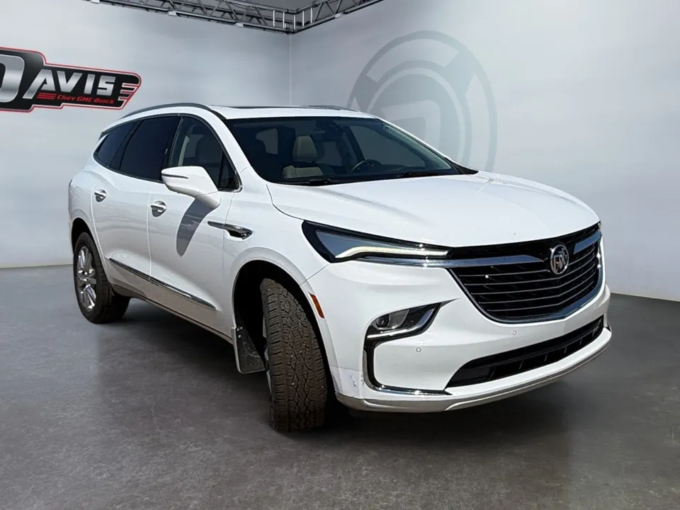 Buick Enclave 2023 photo 3