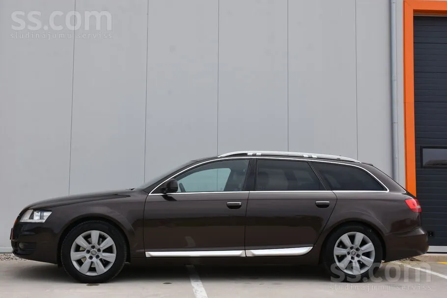 Audi A6 2010 photo 2