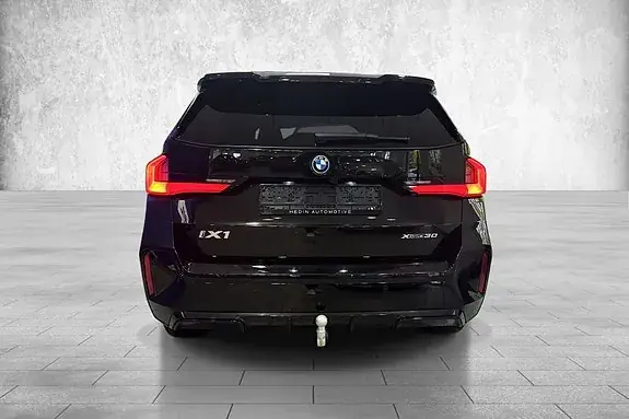 BMW Ix1 2023 photo 5