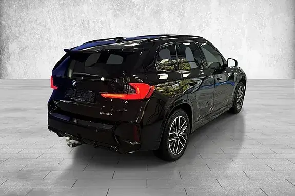 BMW Ix1 2023 photo 4