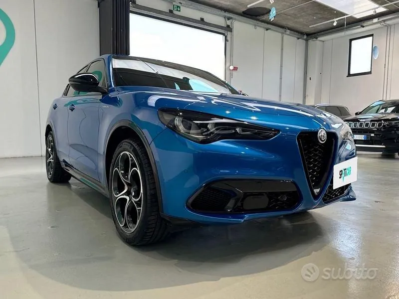 Alfa Romeo Stelvio 2023 photo 5