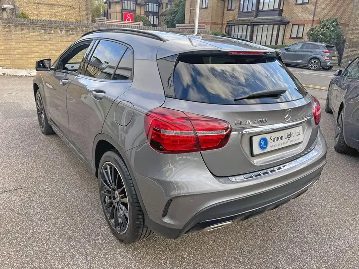 Mercedes-Benz Gla 2019 photo 4