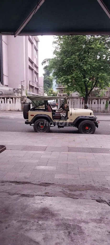 Jeep Wrangler photo 3