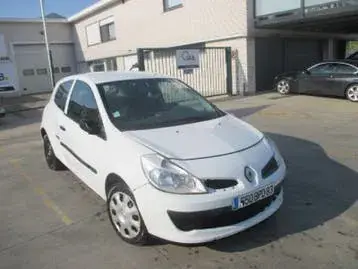 Renault Clio 2008 photo 3