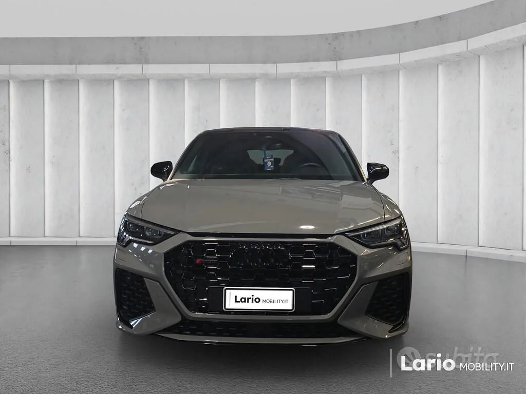 Audi Rs Q3 2022 photo 3