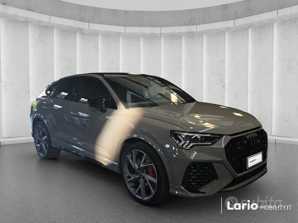 Audi Rs Q3 2022 photo 2