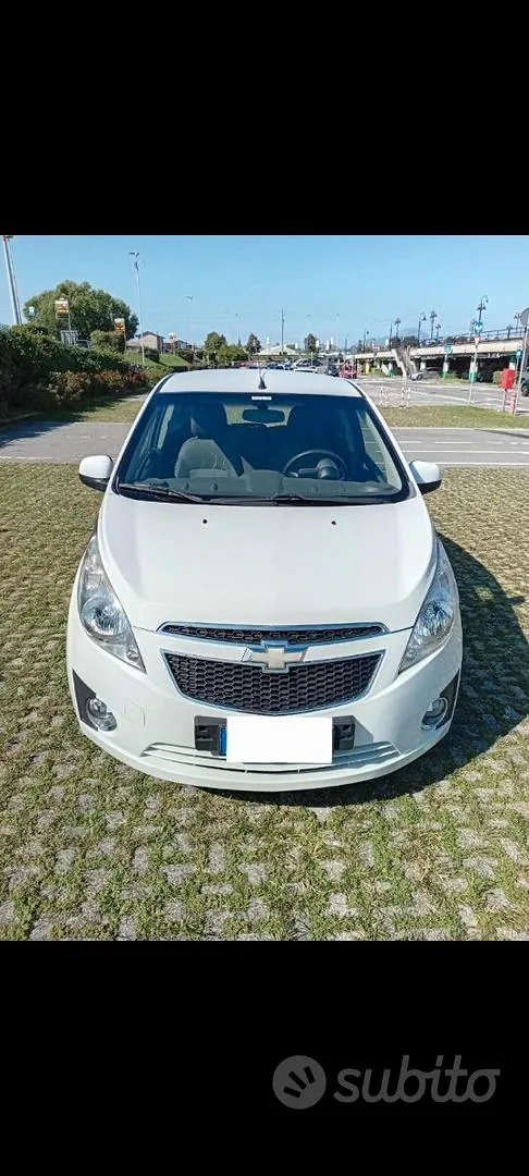 Chevrolet Spark 2012 photo 2