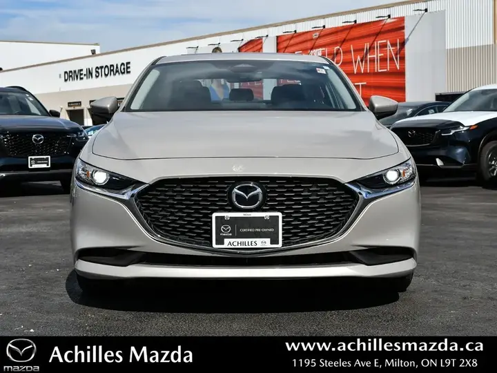 Mazda Mazda3 2025 photo 4