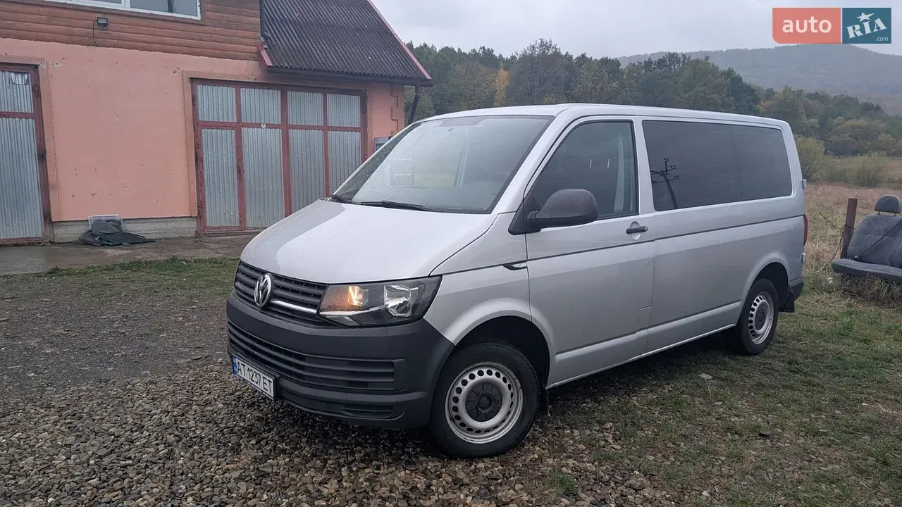 Volkswagen Transporter 2017 photo 2