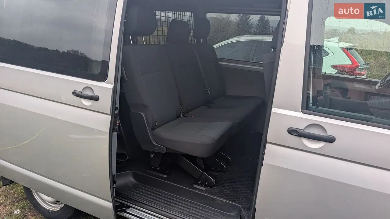Volkswagen Transporter 2017 photo 5