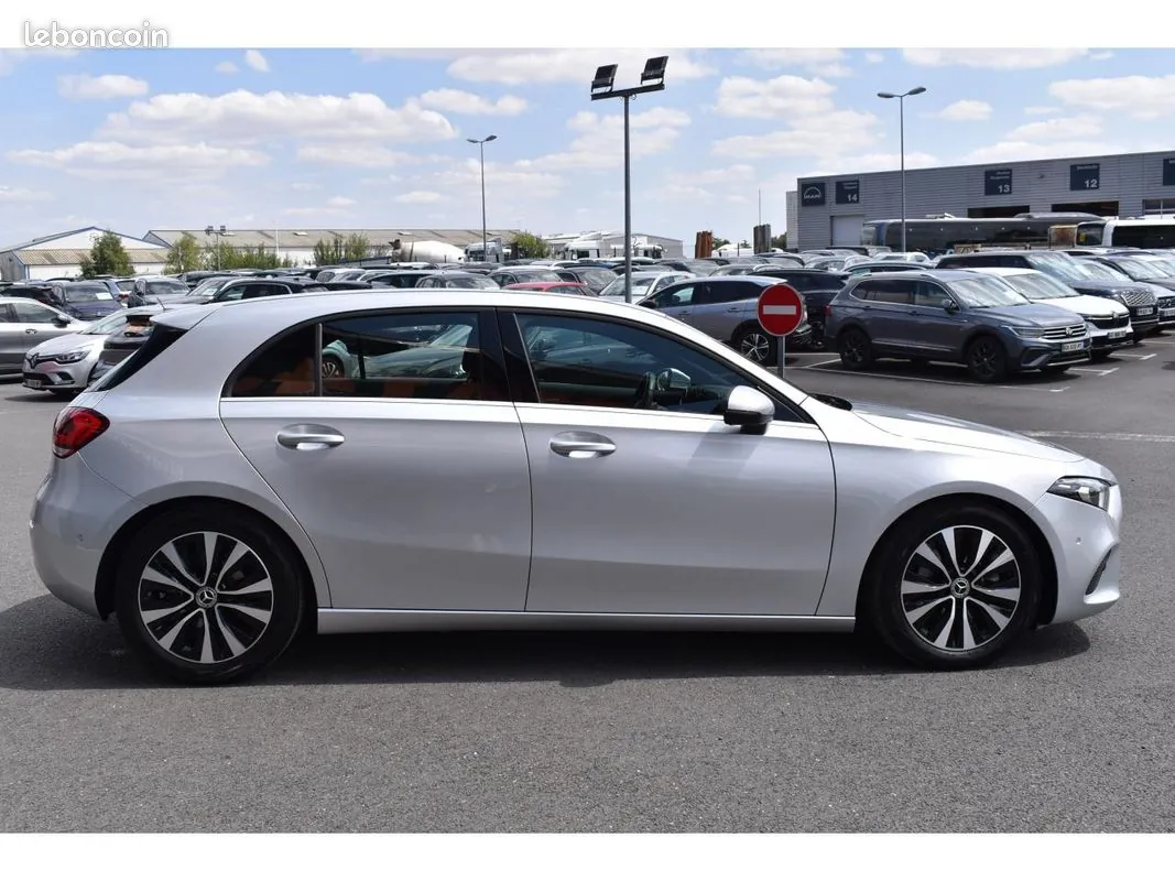 Mercedes-Benz A-Class 2022 photo 4