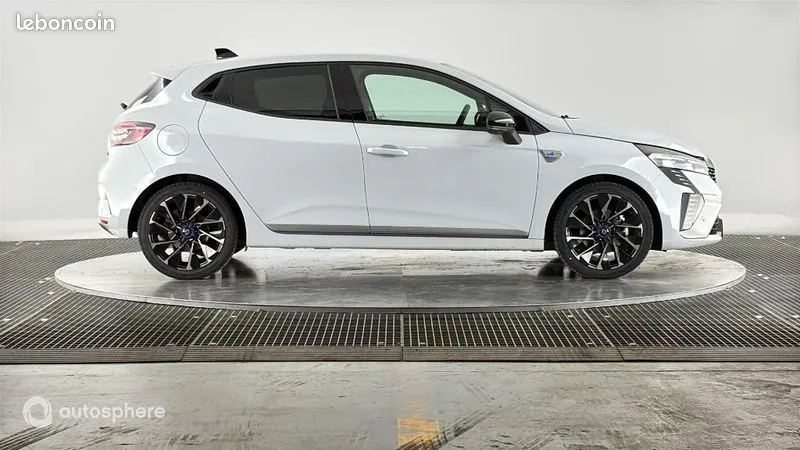 Renault Clio 2023 photo 4