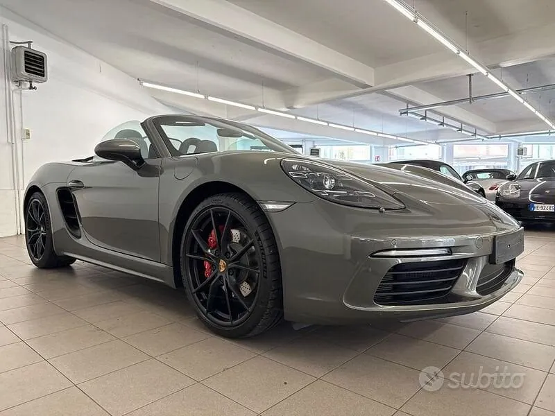 Porsche 718 Boxster 2026 photo 3