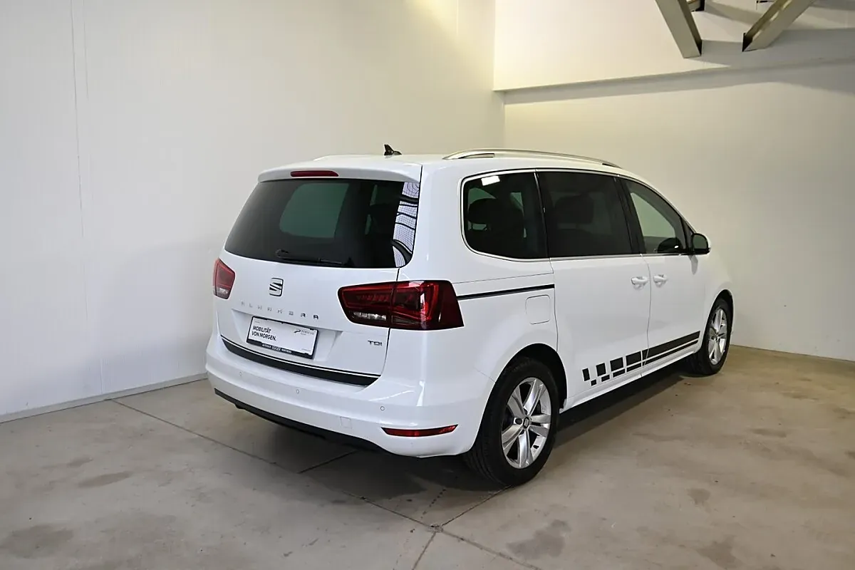 Seat Alhambra 2017 photo 2