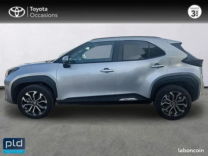 Toyota Yaris Cross 2025 photo 2