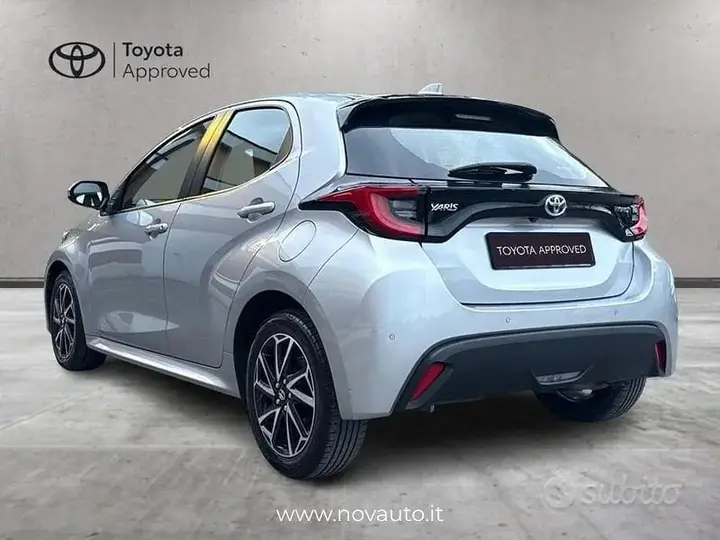 Toyota Yaris 2022 photo 4