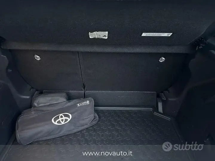 Toyota Yaris 2022 photo 5