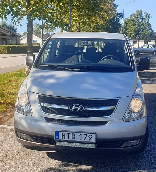 Hyundai H1 2010 photo 3