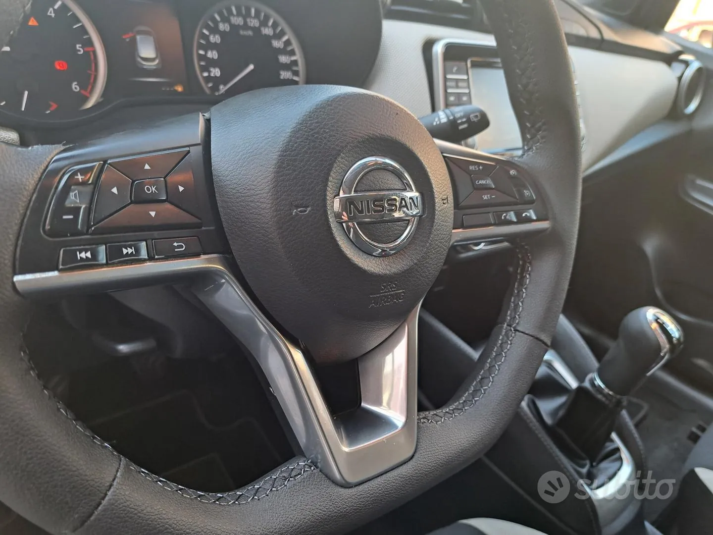 Nissan Micra 2017 photo 5