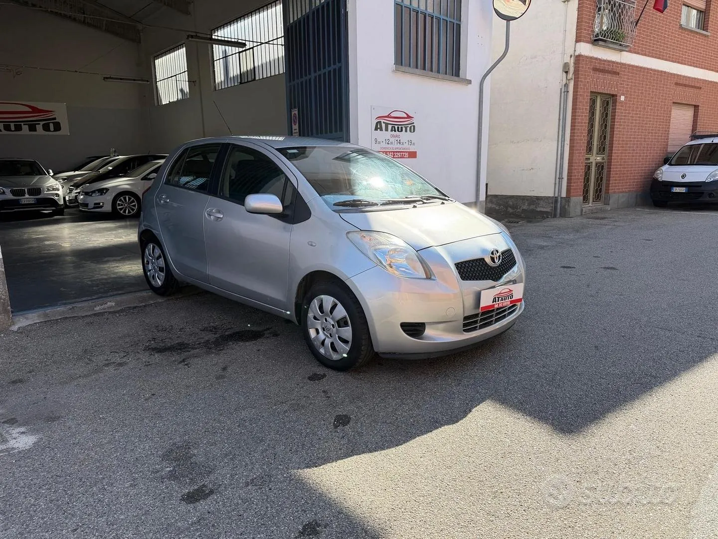 Toyota Yaris 2008 photo 2