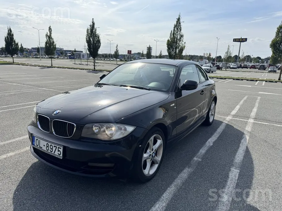 BMW 118D 2010 photo 3