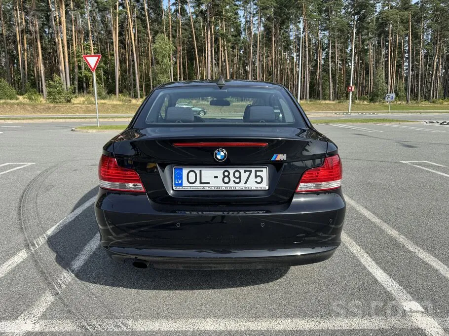 BMW 118D 2010 photo 5