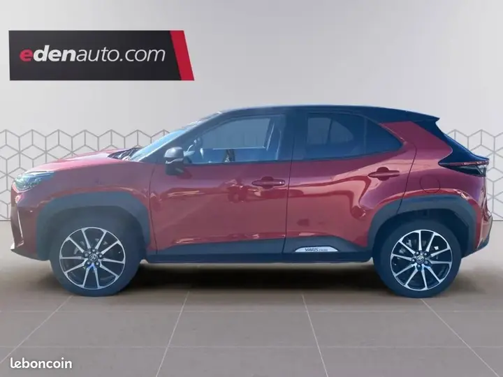 Toyota Yaris Cross 2023 photo 2