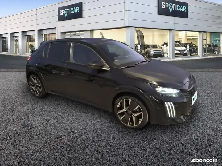 Peugeot 208 2024 photo 3