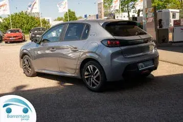 Peugeot 208 2023 photo 3