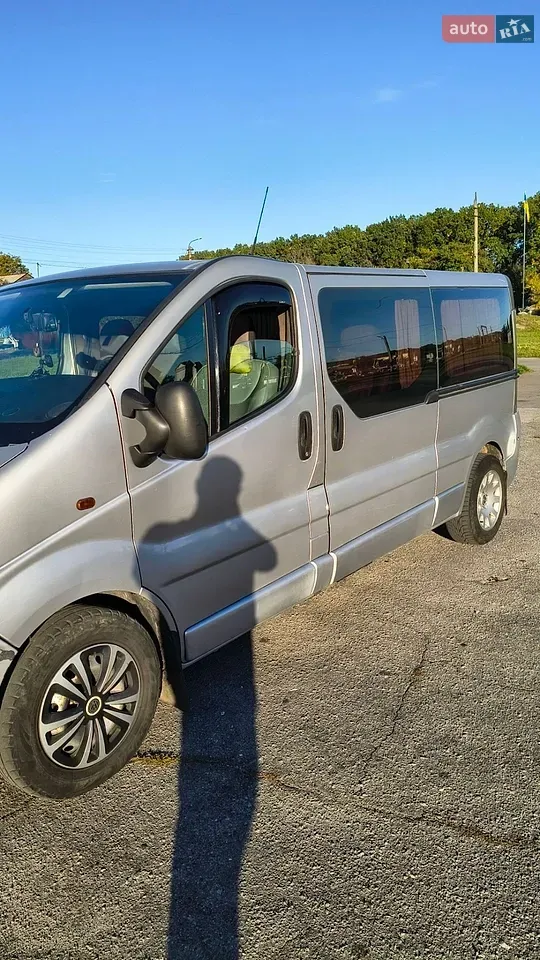 Opel Vivaro 2006 photo 2