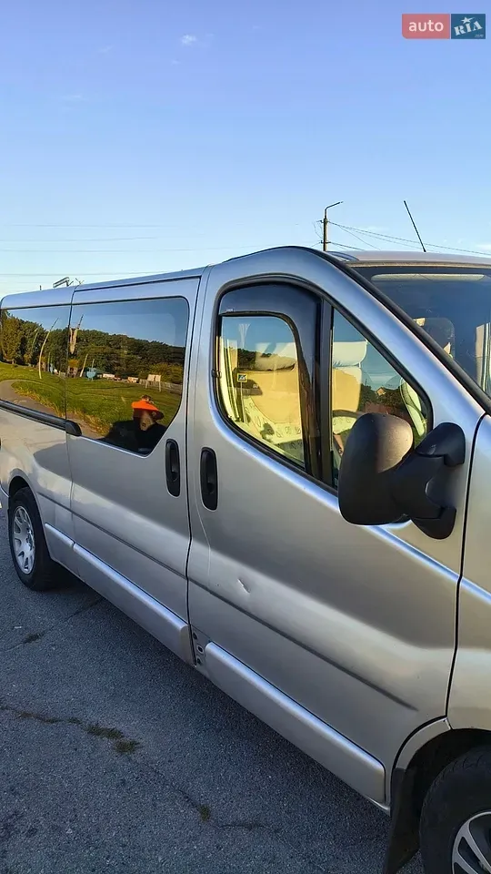 Opel Vivaro 2006 photo 4