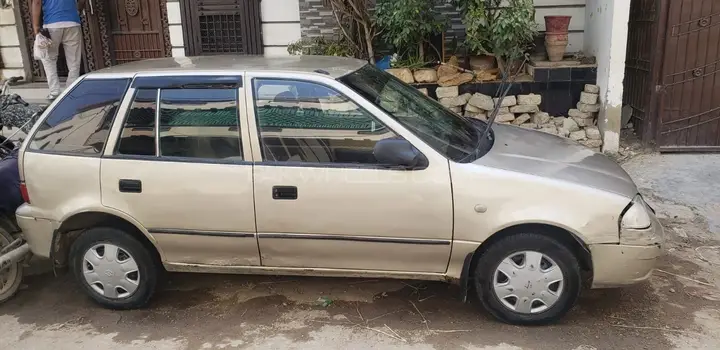 Suzuki Cultus