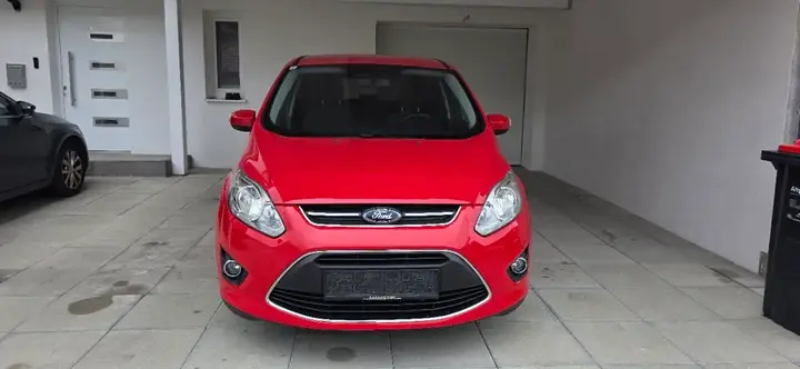 Ford C-Max 2012 photo 2